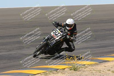 media/Apr-09-2023-SoCal Trackdays (Sun) [[333f347954]]/Bowl Set 1 (1025am)/